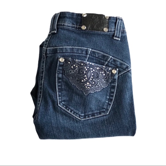 Style & Co. Size 4 Premium Jeans Bottoms Up Straight Leg - Picture 2 of 7